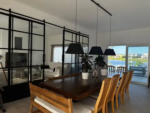 Casa en Venta en El Cantón - Norte, USD 390.000