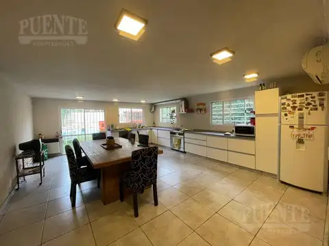Casa en Venta en El Trébol, USD 240.000