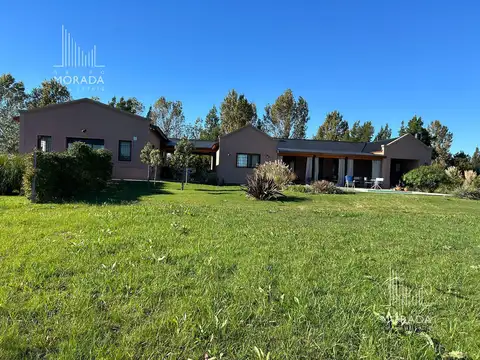 Casa en venta 7 ambientes Barrio de chacras Haras el Malacate Exaltacion de la Cruz