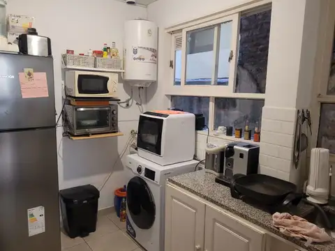 Junín 100, Piso 1
