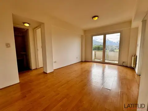 Departamento de 1 dormitorio sobre Yaganes
