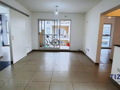 Avenida Martín García 200, Piso 3