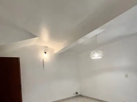 Depto Tipo Casa en Alquiler 70 años