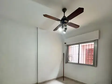 Depto Tipo Casa en Alquiler de 2 dormitorios