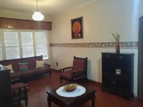 CASA EN VENTA 2 DORMITORIOS LA FLORIDA