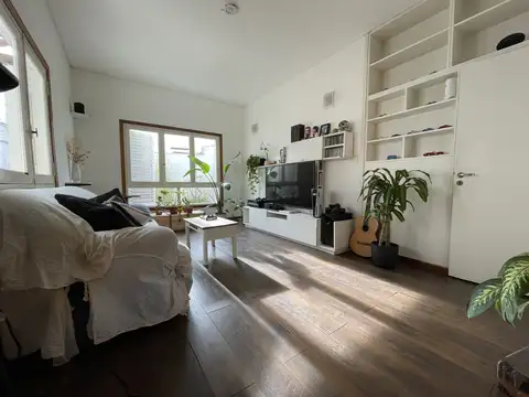 Depto Tipo Casa en Venta de 3 ambientes