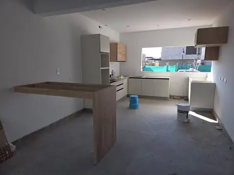 Casa en Venta en Chacras De Coria, USD 260.000