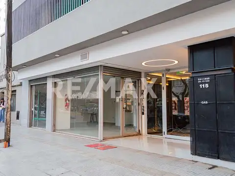 EN VENTA LOCAL COMERCIAL Y OFICINA ZONA CENTRO NQN