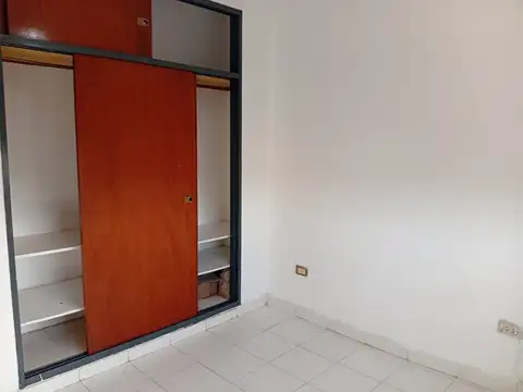 Departamento en Alquiler en Morón, $ 480.000