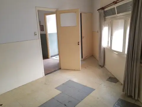 Depto Tipo Casa 2 ambientes con 1 baño