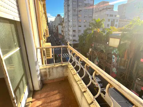 Departamento en Alquiler de 3 dormitorios