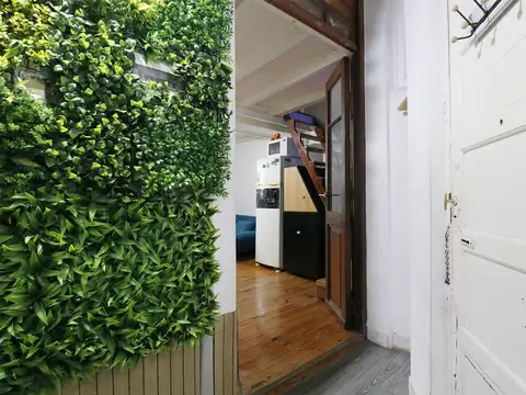 Depto Tipo Casa en Venta de 1 dormitorio