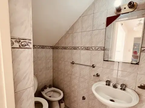 Depto Tipo Casa en Alquiler en Gerli, $ 450.000