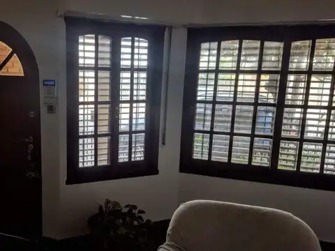 Casa en Venta en Mataderos, USD 250.000