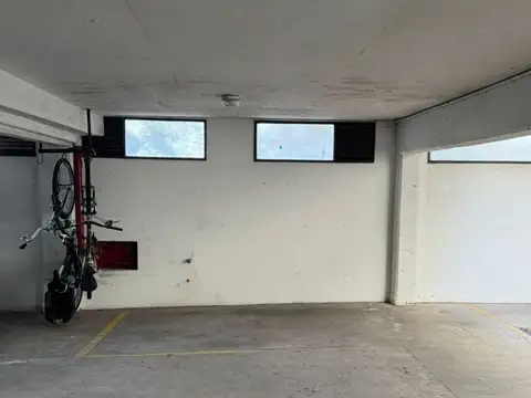 Cochera en Alquiler Fija