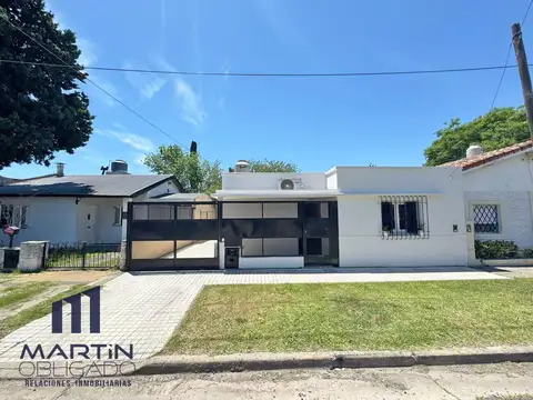 Casa 3 ambientes en venta Bella Vista