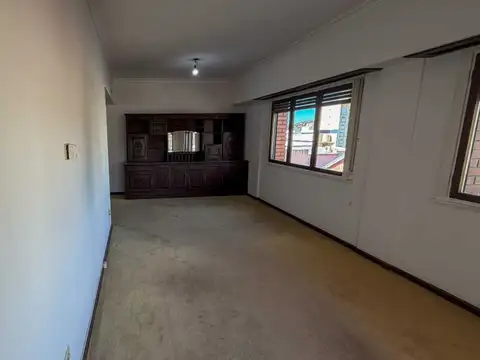 Departamento 4 ambientes con 3 baños