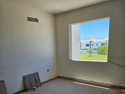 Casa en Venta en Terrazas De Manantiales, USD 185.000