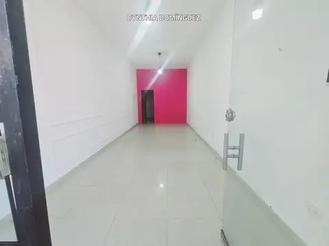 Local en Alquiler en Berazategui, $ 990.000