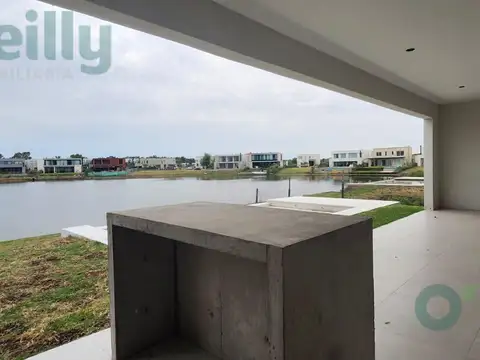 Casa a estrenar a la laguna en venta o alquiler, Barrio Santa Ana, Villanueva