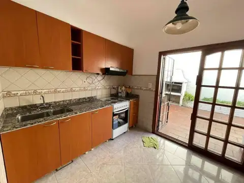 Casa en Alquiler en Haedo, $ 1.000.000