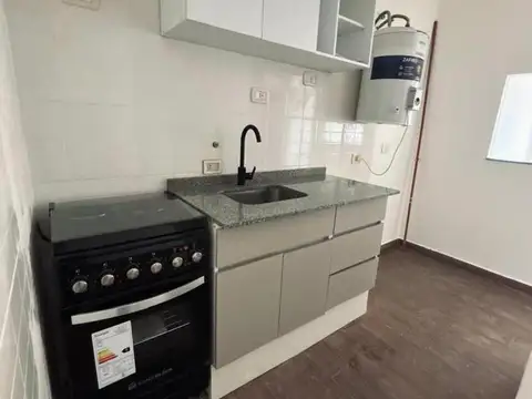 Mariano Moreno 4500, Piso 7