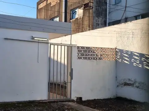 Casa en Alquiler en Centro, $ 850.000