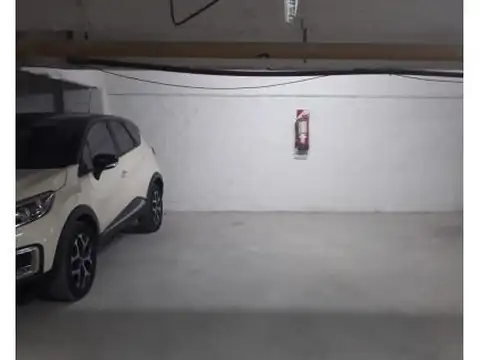 Oportunidad.Cochera en garage .Ramos mejia