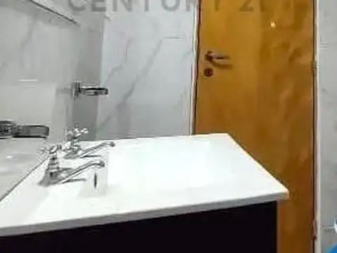 OPORTUNIDAD 2 Dormitorios frente a espacio verde