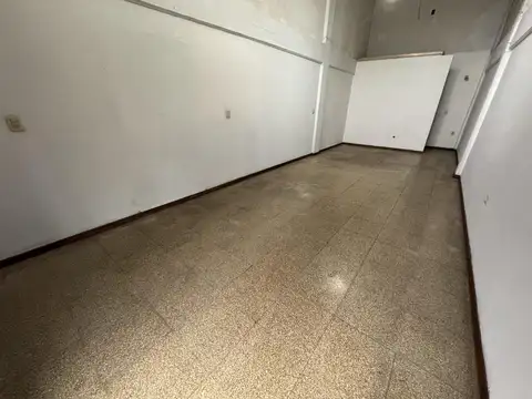 Local en Alquiler en Rafael Calzada, $ 1.000.000