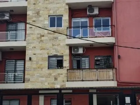 OPORTUNIDAD UNICA VENTA COCHERA