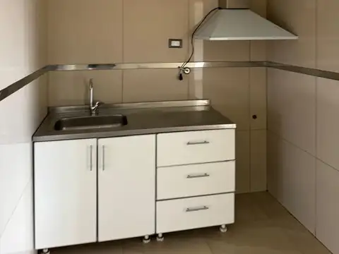 POLONIA 800