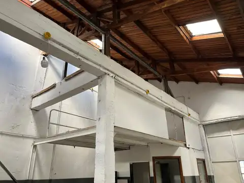 Galpon en Alquiler 45 años