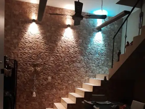 Depto Tipo Casa en Venta al Suroeste