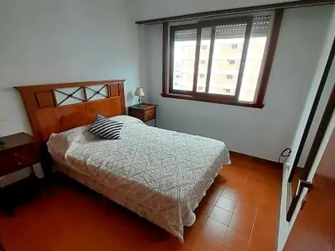 Alquiler temporario 2 ambientes en Miramar. Edificio Imperio
