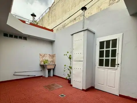 Depto Tipo Casa en Alquiler de 2 dormitorios