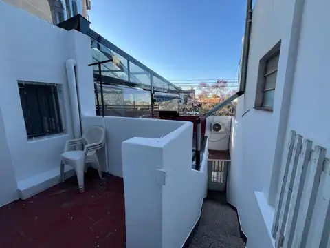 Depto Tipo Casa en Alquiler en Villa Luro, $ 900.000