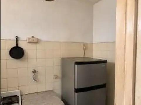 VENTA MONOAMBIENTE CON DIVISIONES - GALERÍA LA FAVORITA