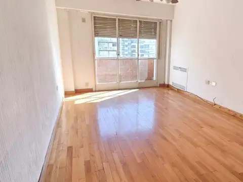 Venta 3 ambientes con dependencia y Balcón Villa Crespo