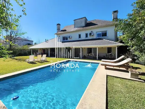 Casa en venta en el Barrio La Pradera, Pilar