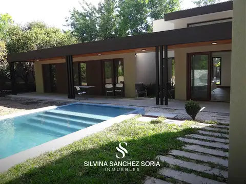 CASA 4 AMBIENTES EN VENTA, BARRIO CERRADO LA CODORNIZ, LOS CARDALES