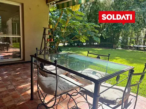 Casa en Venta con 1 cochera
