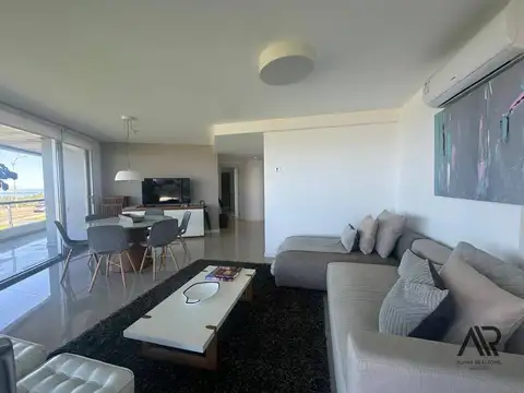 Departamento en Venta en Punta del Este, USD 480.000