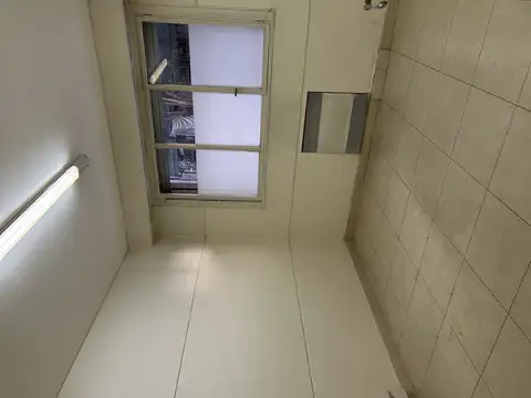 Departamento ideal consultorio en alquiler en Recoleta