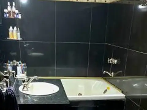 Casa en Venta en Alberdi, USD 145.000