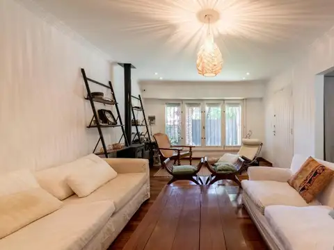 Casa en Alquiler en Martinez Vias / Libertador, USD 2.550