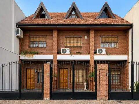VENTA TRIPLEX 4 AMB RAMOS MEJIA TERRAZA Y PATIO