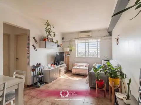 Venta departamento 2 ambientes 41m² piso alto al frente en Caballito muy luminoso apto crédito