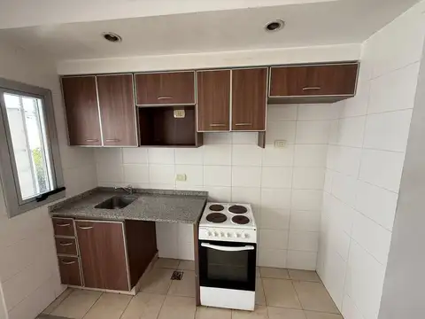 Departamento 3 ambientes con 1 baño