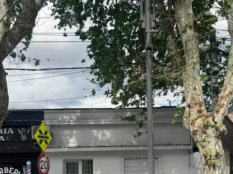 Casa en venta de 2 dormitorios c/ cochera en España Y Hospitales